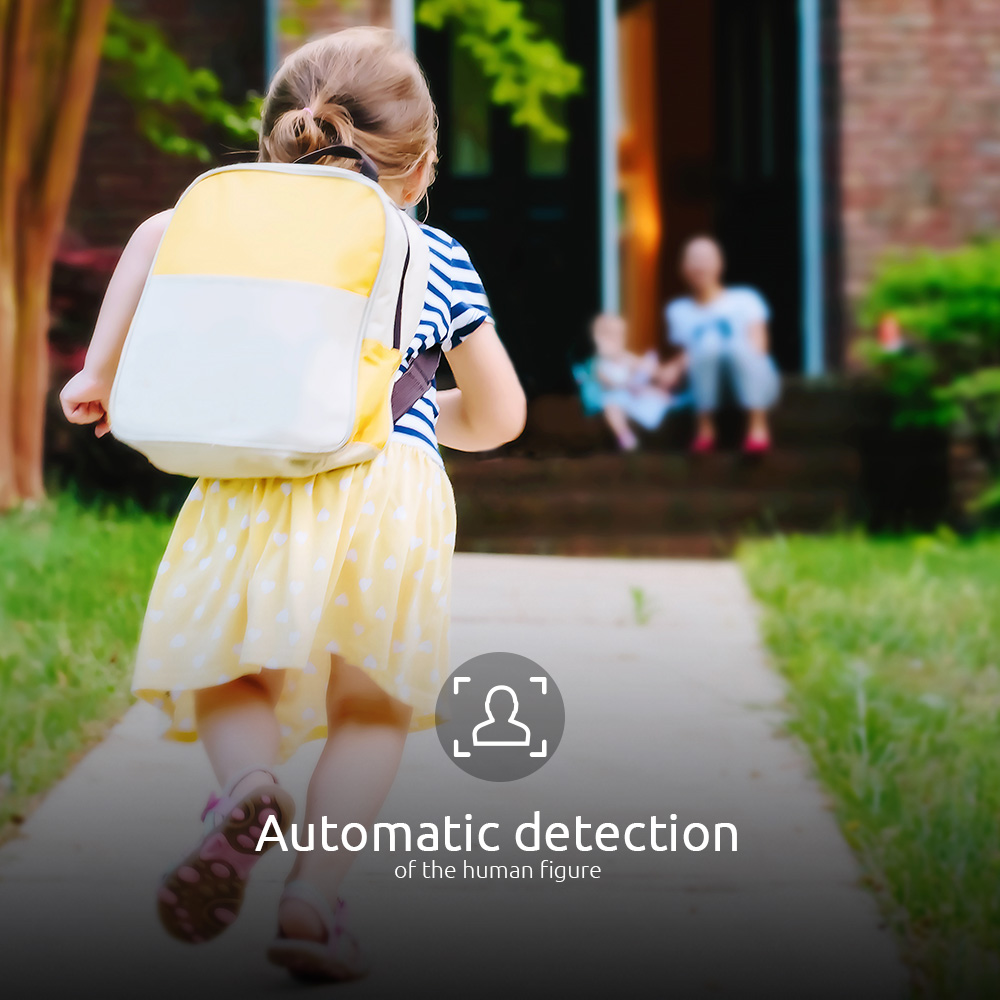 CAMARA PARA EXTERIORES INTELIGENTE CON PROYECTOR