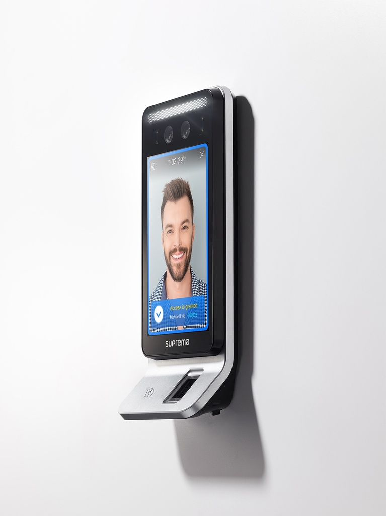 Facial + Huella SUPREMA - Fusion Face+Fingerprint Recognition(Multimodal), Dual RFID(125kHz EM & 13.56Mhz
MIFARE, MIFARE Plus, DESFire EV1/EV2, FeliCa, NFC, BLE)