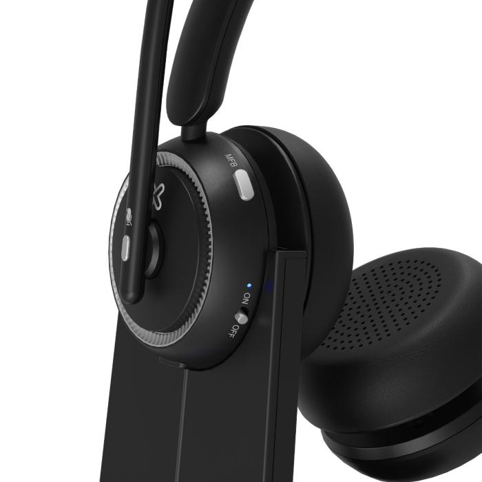 KLIPXTREME AUDIFONOS CRYSTALCOM PRO INALAMBRICOS  BLUETOOTH v5.0 CON BASE MAGNETICA  RECARGABLE (KCH-905)
