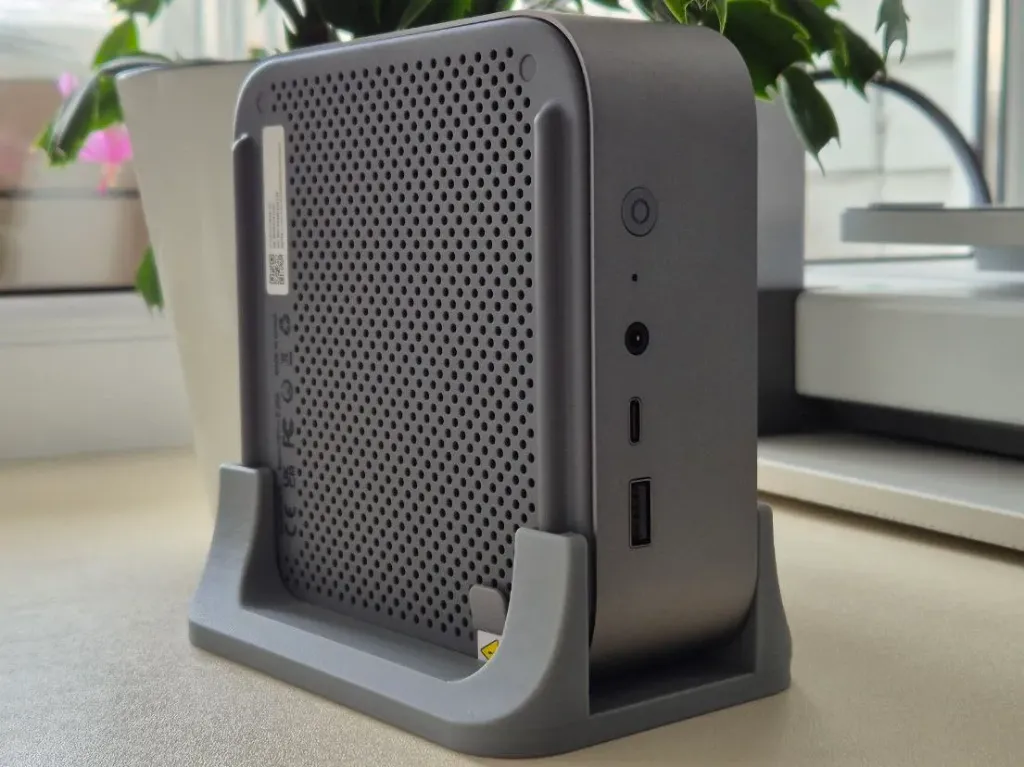 GENERICO BASE EN ABS PARA MINI PC BEELINK SER13